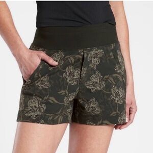athleta trekkie north green terra firma olive print shorts